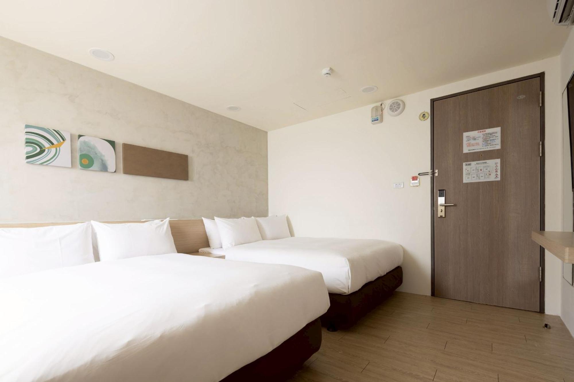 P Inn Tainan Zimmer foto